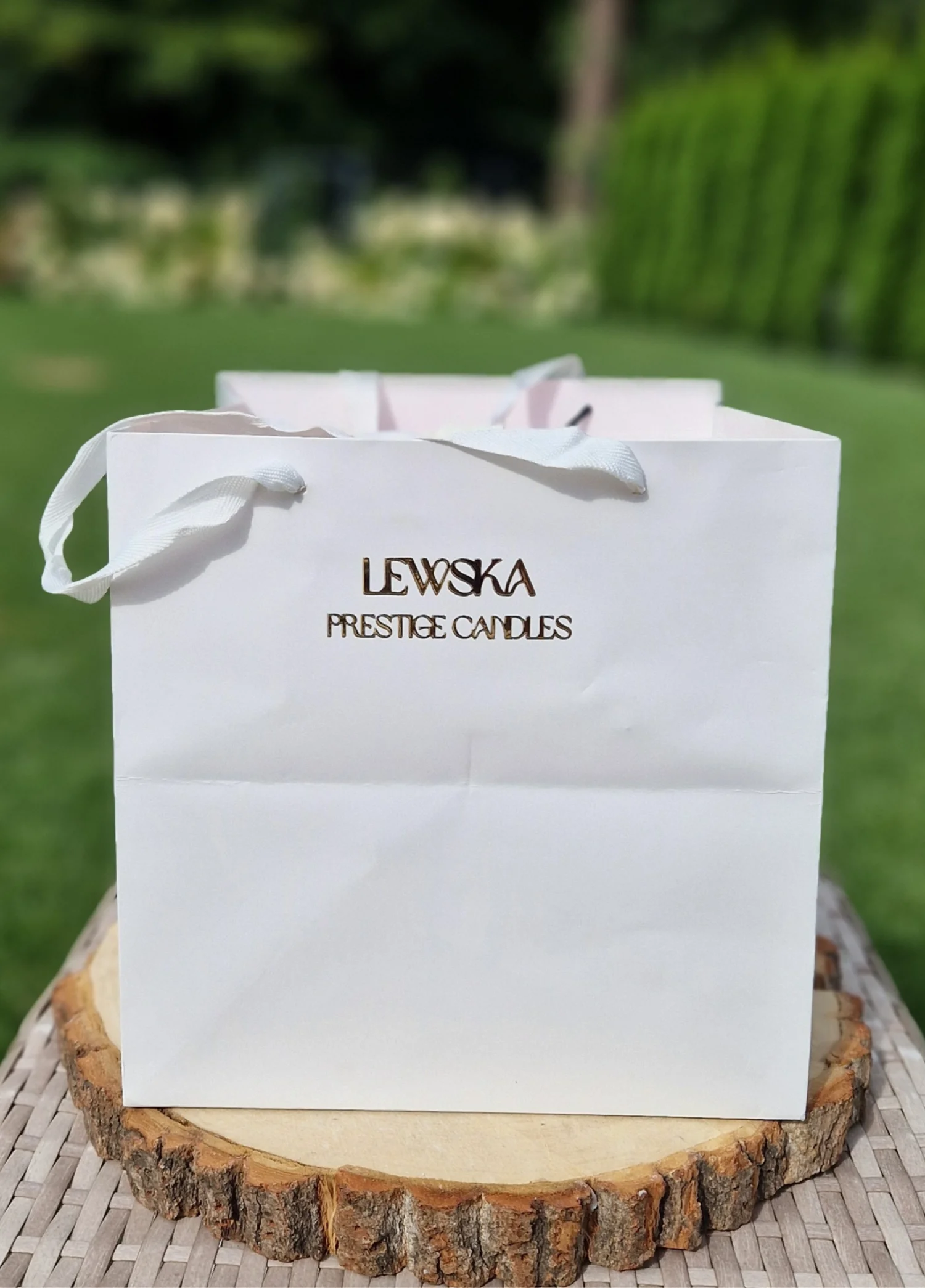 Elegancka Torebka biała rozmiar L