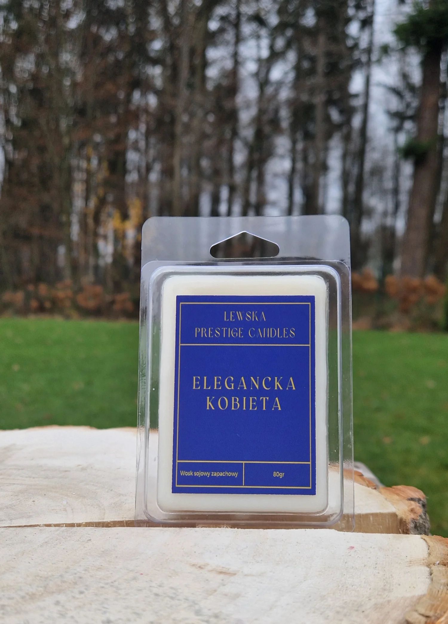 Wosk zapachowy do kominka  "Elegancka Kobieta"