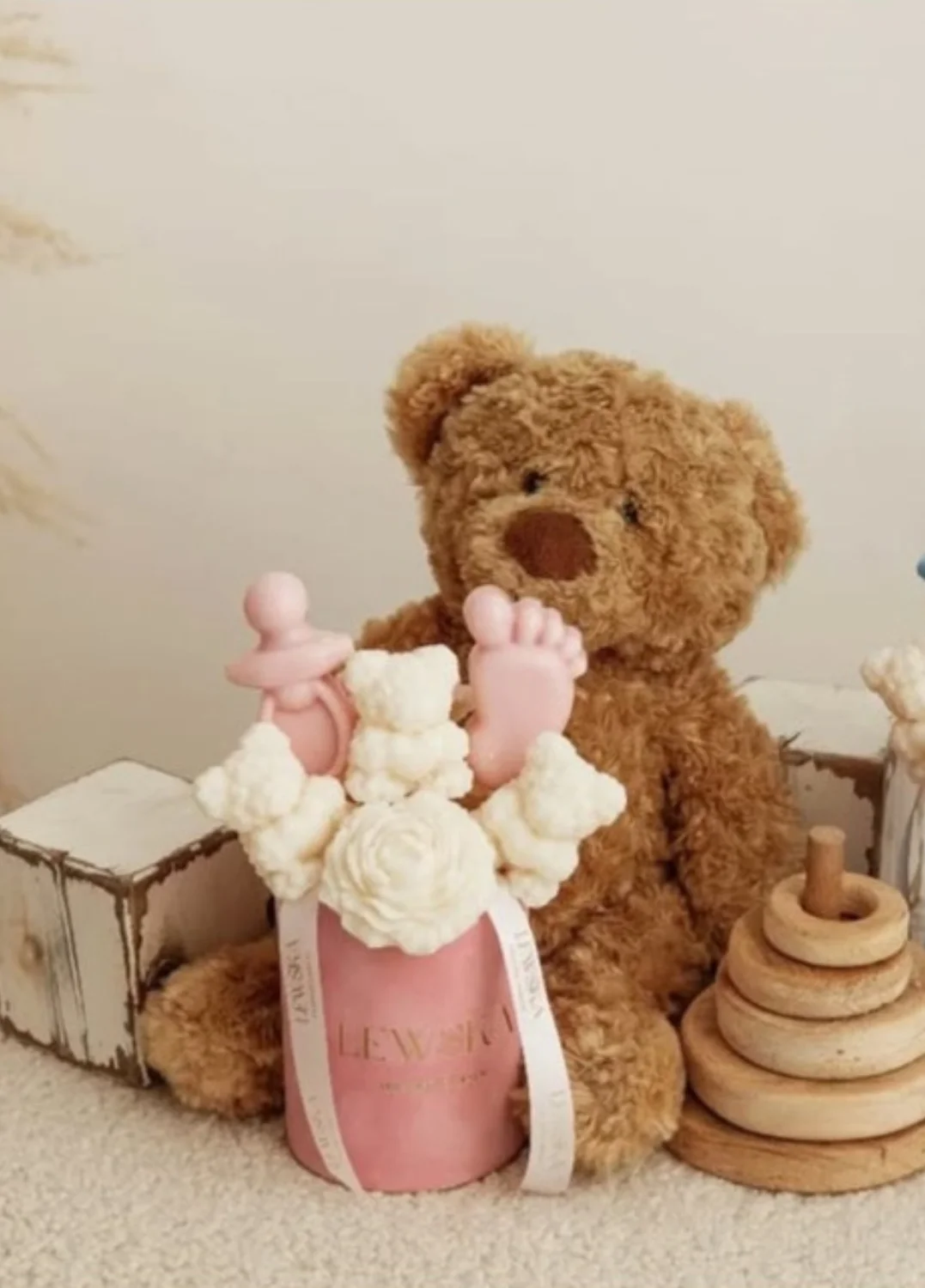 Flowerbox sojowy  M pudrowy róż. Baby Girl