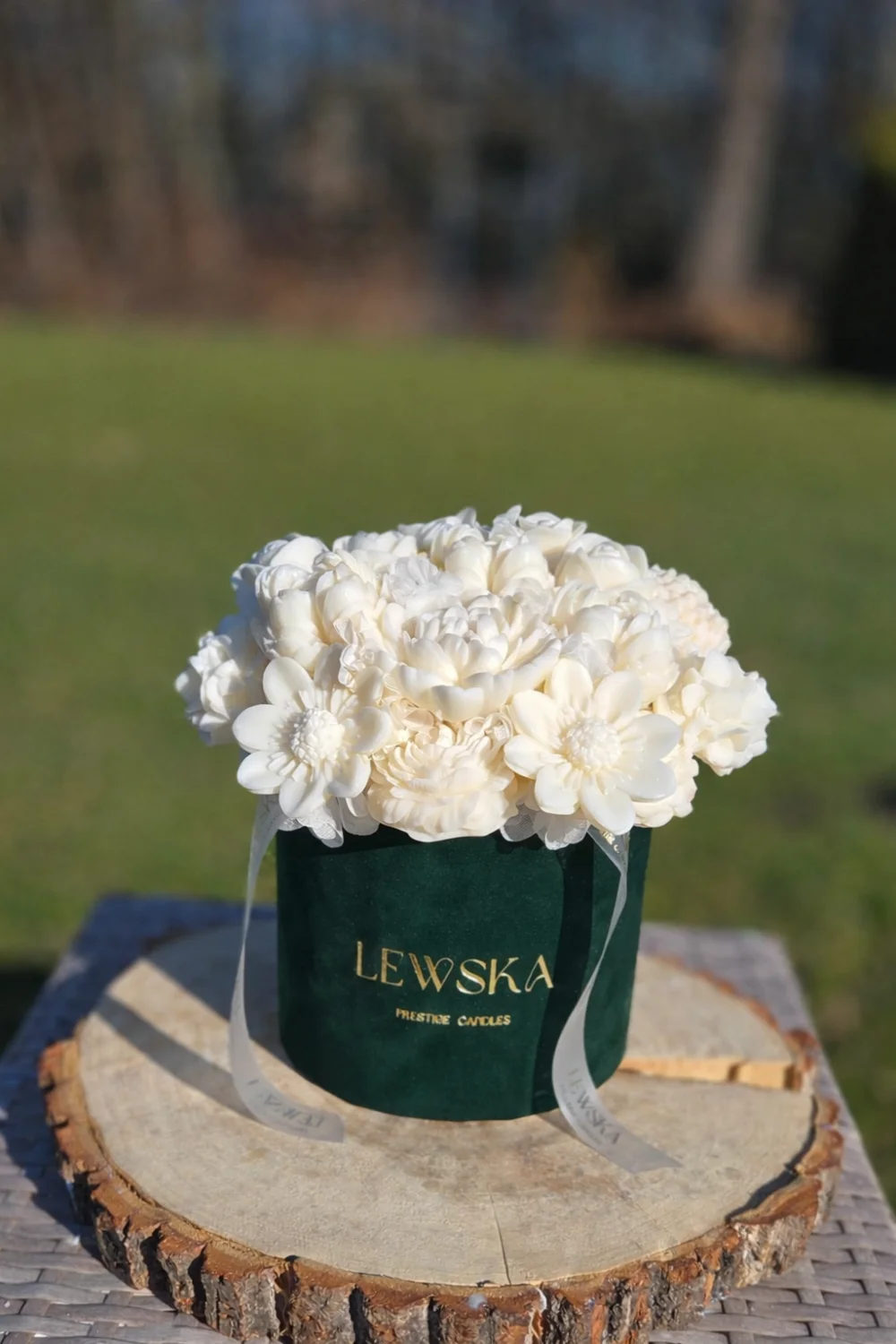 Flowerbox L - mix  białych kwiatów 