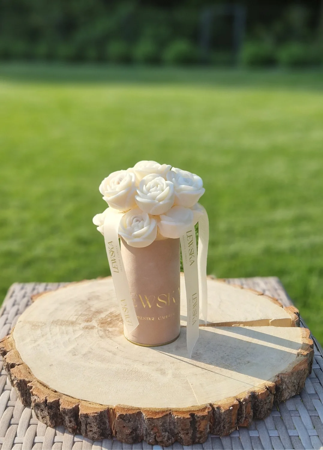 Flowerbox sojowy  S. Kwiaty  mini róże