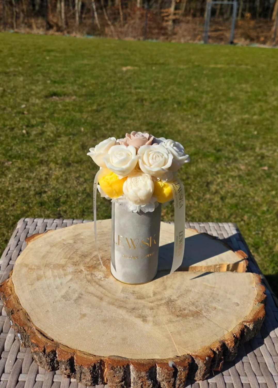 Flowerbox sojowy  S szary wiosna II